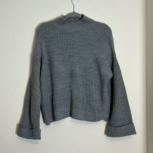 Express Grey Long Sleeve‎ Sweater Knit Bell Flare